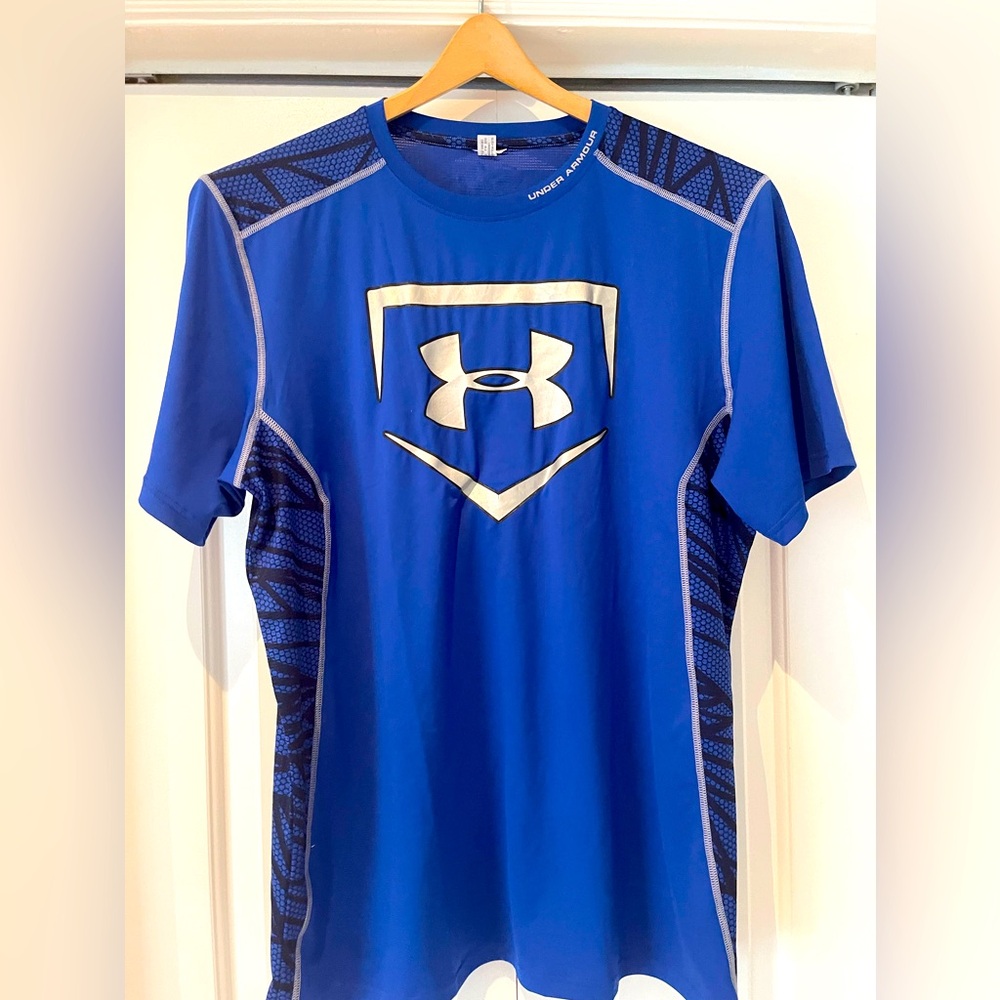 Under Armour dry fit short sleevee shirt.